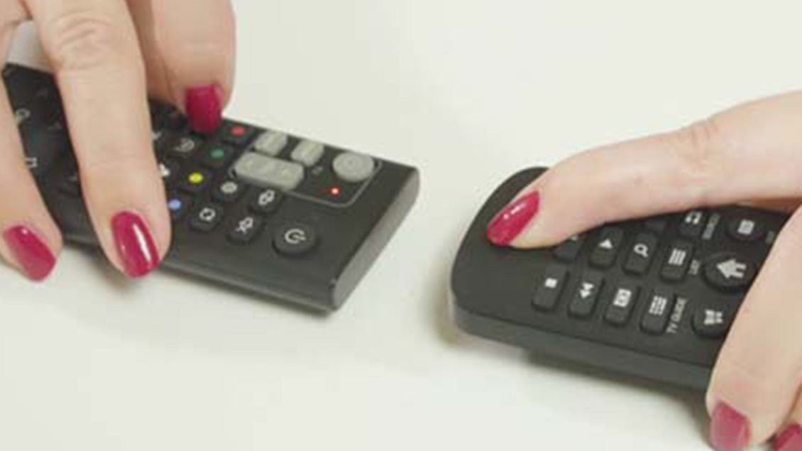 rikaz sinhronizacije daljinca za mts iris TV sa daljincem televizora.