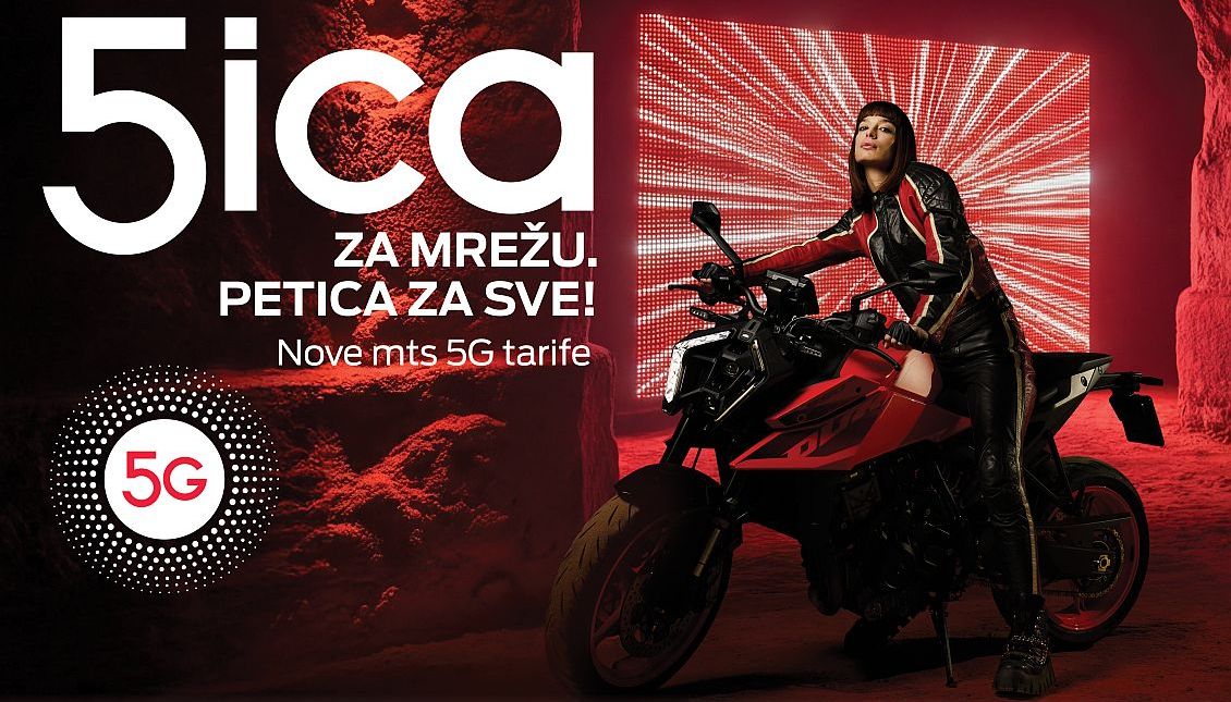 5G-mts, 2025. devojka sedi na motoru, brzina 5G mreže.